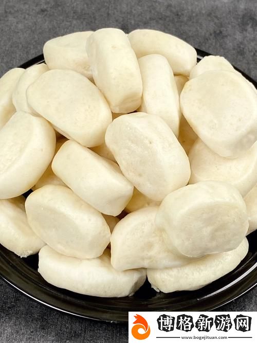 可以請我吃你胸前的小饅頭嗎-友:這真是一種奇妙的表達!