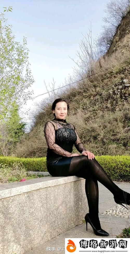 海角社區熟女:尋找自我與愛